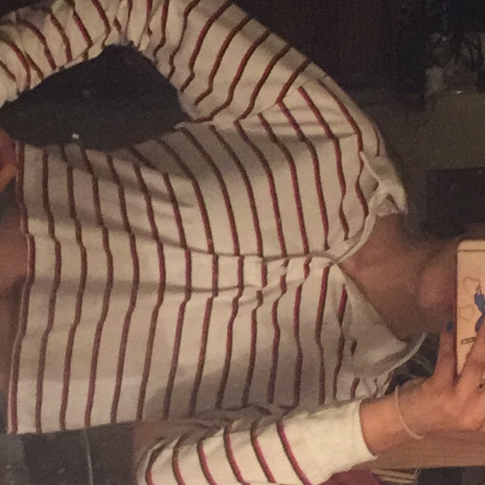 striped long sleeved top